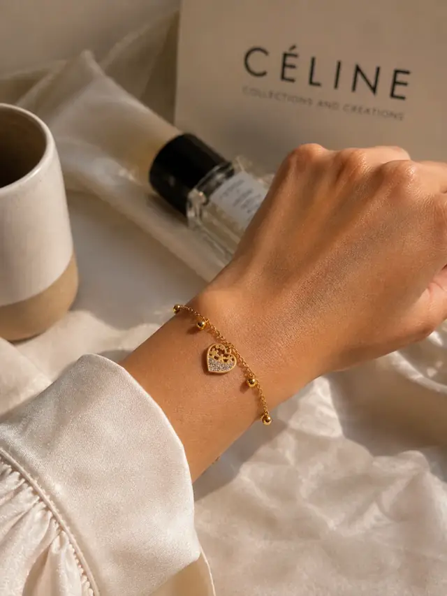 Golden Hearts Charm Bracelet