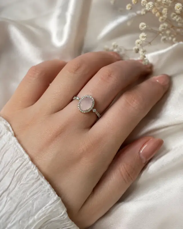 Gul Oval Ring
