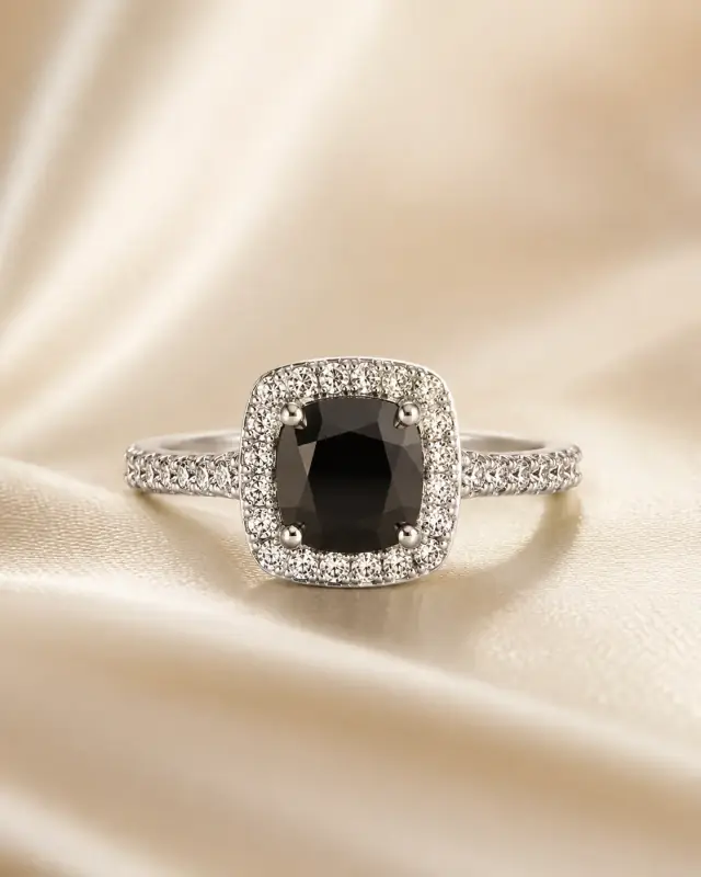 Siyah Royale Ring