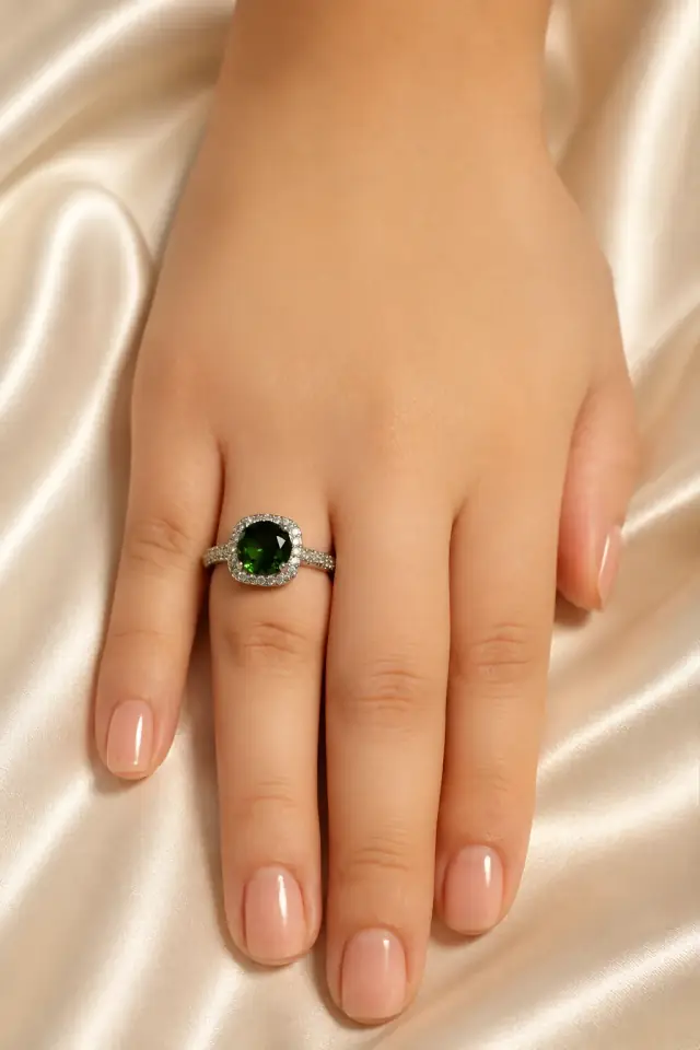 Zamurrad Aura Ring